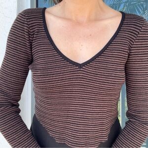 LA Hearts brown striped V neck Long Sleeve Top M